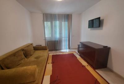 Apartament cu 4 camere decomandat în Tătărași - 11