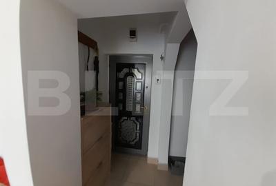 Apartament cu 2 camere, 52 mp, etaj 3, zona Decebal - 11