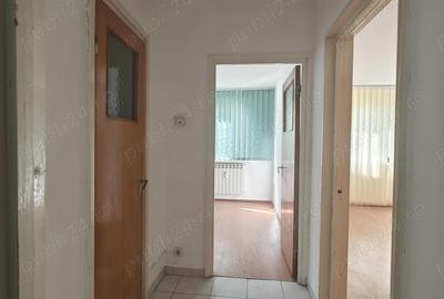 Apartament cu 3 camere semidecomandat în Drumul Taberei - 5