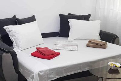 Apartament cu 2 camere circular, mobilat în Sat Vacanță - 3