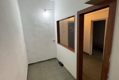 Spațiu comercial, de 38 mp, în Central - 1