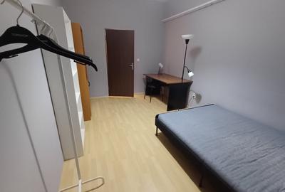 Garsonieră decomandată, mobilată în Central - 8