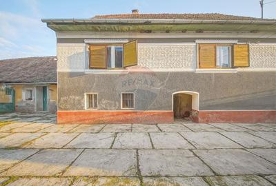 Casă cu 6 camere cu Teren 2134 Mp în Cincu - 50