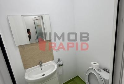 Spațiu comercial, de 64 mp, în Central - 7