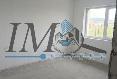 Casă individuală cu 4 camere cu Canalizare în Micești - 3