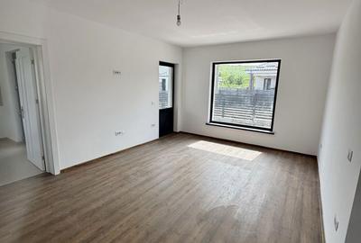 Casă cu 4 camere în Curtești - 6