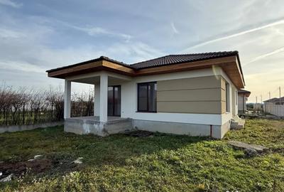 Casă cu 4 camere cu Teren 480 Mp în Săsar - 6