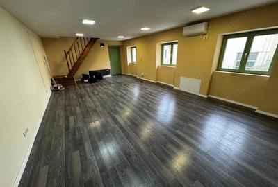 Spațiu comercial, de 82 mp, în Ultracentral - 3