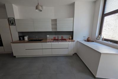 Casă individuală cu 9 camere cu Canalizare în Dacia - 43