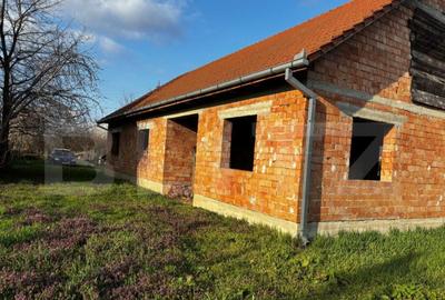 Teren cu o constructie inceputa, 1500 mp, zona Paule?ti - 3