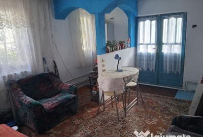 Casă cu 7 camere cu Teren 863 Mp în Brestei - 8