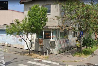 Casă cu 4 camere în Central - 3