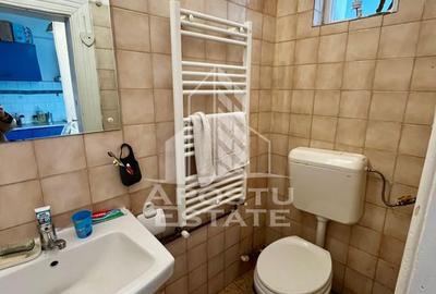 Apartament cu 3 camere decomandat, mobilat în Badea Cârțan - 5