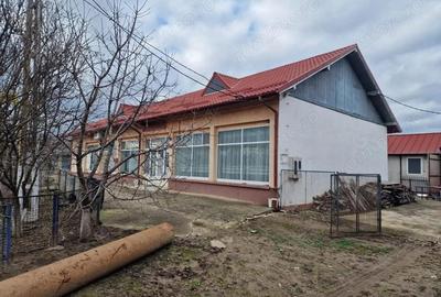 Se ofera spre vanzare / inchiriere cladire cu spa?iu comercial - 12