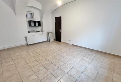 Spatiu comercial de inchiriat in centrul Brasovului - 6