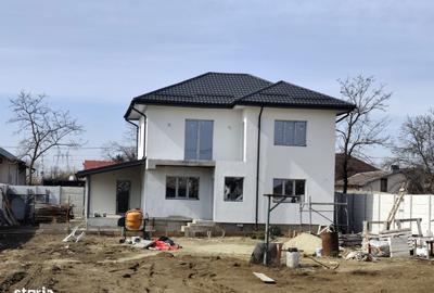 Casă cu 4 camere cu Teren 464 Mp în Joița - 2