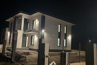 Casă cu 4 camere cu Teren 400 Mp în Vișan - 2