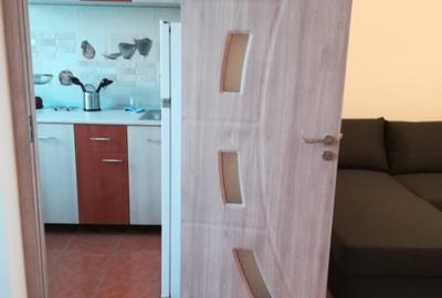 Inchiriez garsoniera confort I zona parc Brancu?i-Titan - 1