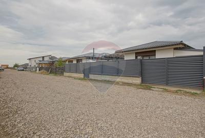 Reducere de pret! Vila moderna, eficienta energetic, Cristian - 22