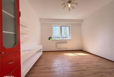 Garsonieră în Est - 7