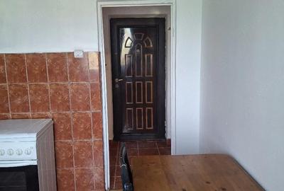 Apartament cu 2 camere decomandat în Micro 14 - 6