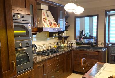 Apartament cu 3 camere decomandat, mobilat în Central - 3