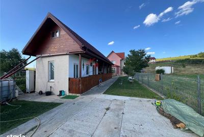 Casă cu 4 camere în Banu - 15