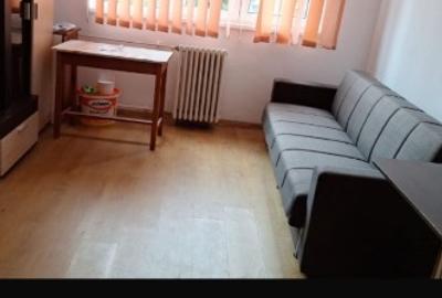 Garsonieră semidecomandată în Tractorul - 1