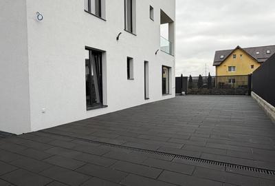 Apartament modern cu curte proprie 200 mp – 115 mp utili, 3 dormitoare, 3 băi - 13