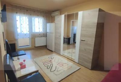 Garsonieră decomandată în Confecții - 1