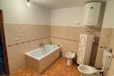 Casa cu etaj de vanzare sat Beresti, com. Sascut, jud. Bacau - 18