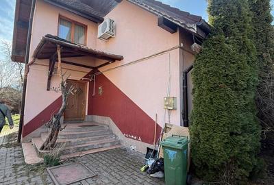 Casă cu 3 camere cu Teren 500 Mp în Florilor - 9