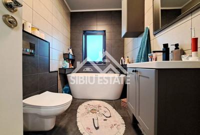 Casă individuală cu 5 camere cu Canalizare în Central - 4