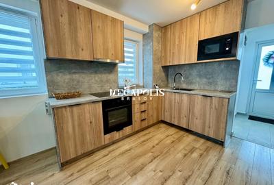 Casă cu 3 camere cu Teren 300 Mp în Triaj - 11