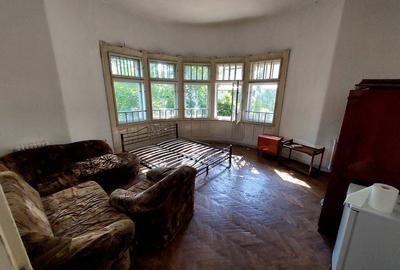 Vila impozanta  intr-o zona deosebita cu 1.440 mp teren - 5