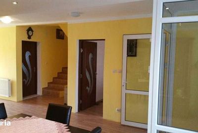 Casă cu 4 camere cu Teren 172 Mp în Sântămăria-Orlea - 1