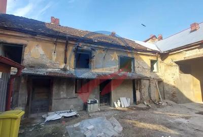 Apartament cu 3 camere semidecomandat în Central - 7