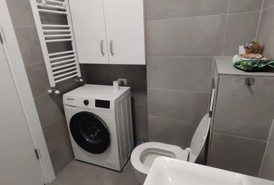 Apartament cu 2 camere semidecomandat, mobilat în Păcii - 2