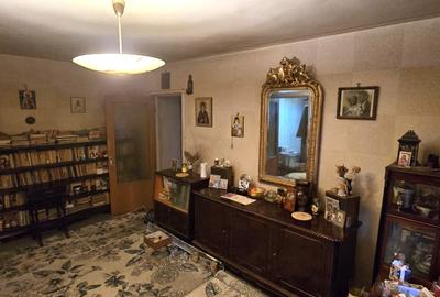 De vanzare - Apartament Metrou Costin Georgian - 2