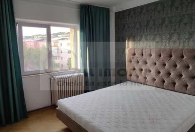 Apartament cu 3 camere decomandat, mobilat în Gară
