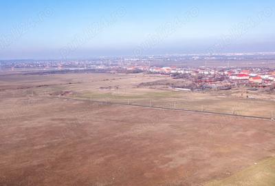 Teren de 50000 mp, în Sintești - 2