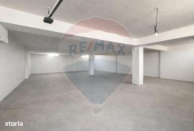 Spațiu comercial, de 170 mp, în Central - 5