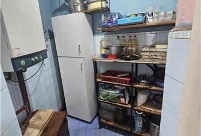 Apartament cu 4 camere semidecomandat, mobilat în Micro II - 13