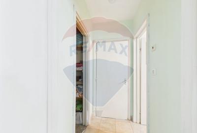 Apartament cu 2 camere de vanzare Pajura - 4