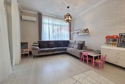Apartament cu 3 camere decomandat, mobilat în Central - 2