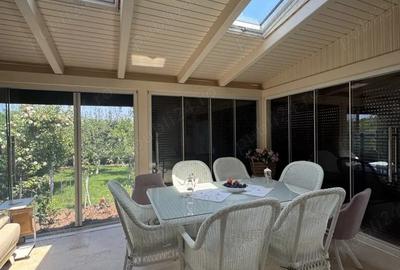 Casă cu 5 camere cu Teren 750 Mp în 1 Decembrie