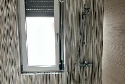 Apartament cu 3 camere decomandat, mobilat în Dumbrăvița