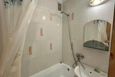 Garsonieră decomandată în P-ța Universității - 3