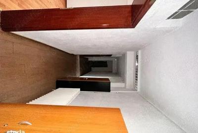 Hala traian ,super locatie pentru afaceri - 8