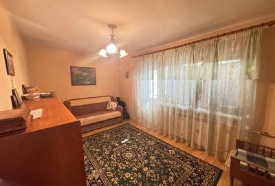 Apartament cu 3 camere central - 2